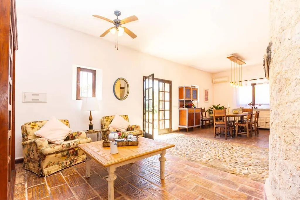 Vila Molí D,en Barret Santa Margalida 0*,  Španělsko
